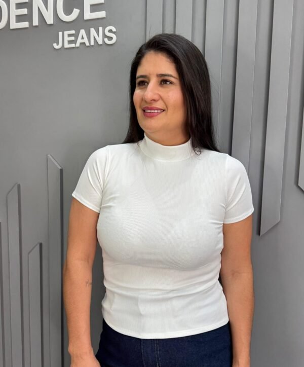 Blusa Ribana Gola Alta