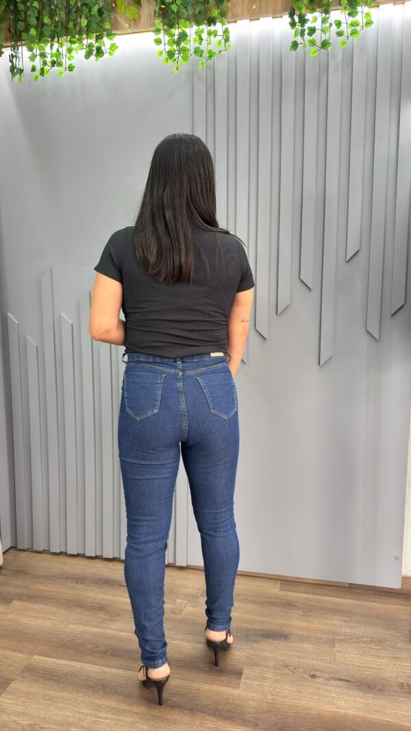 Calça Skinny Tradicional - Imagem 4