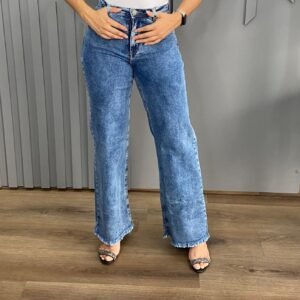 Calça Pantalona Barra Desfiada